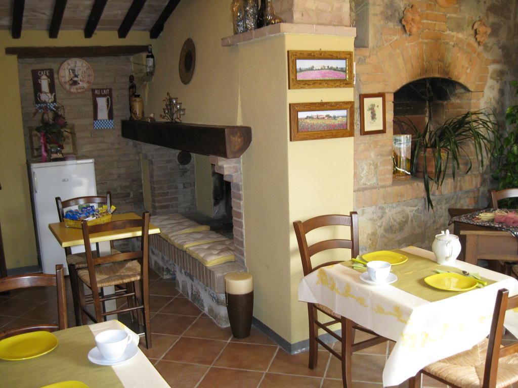 Giannetti Bed & Breakfast Poggio alle Mura Exterior photo
