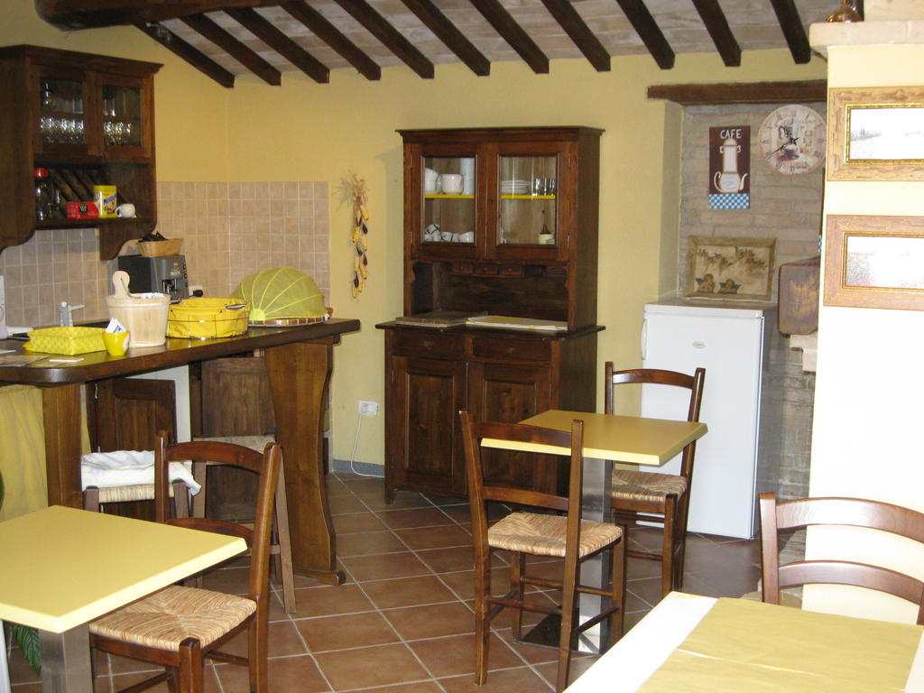 Giannetti Bed & Breakfast Poggio alle Mura Exterior photo
