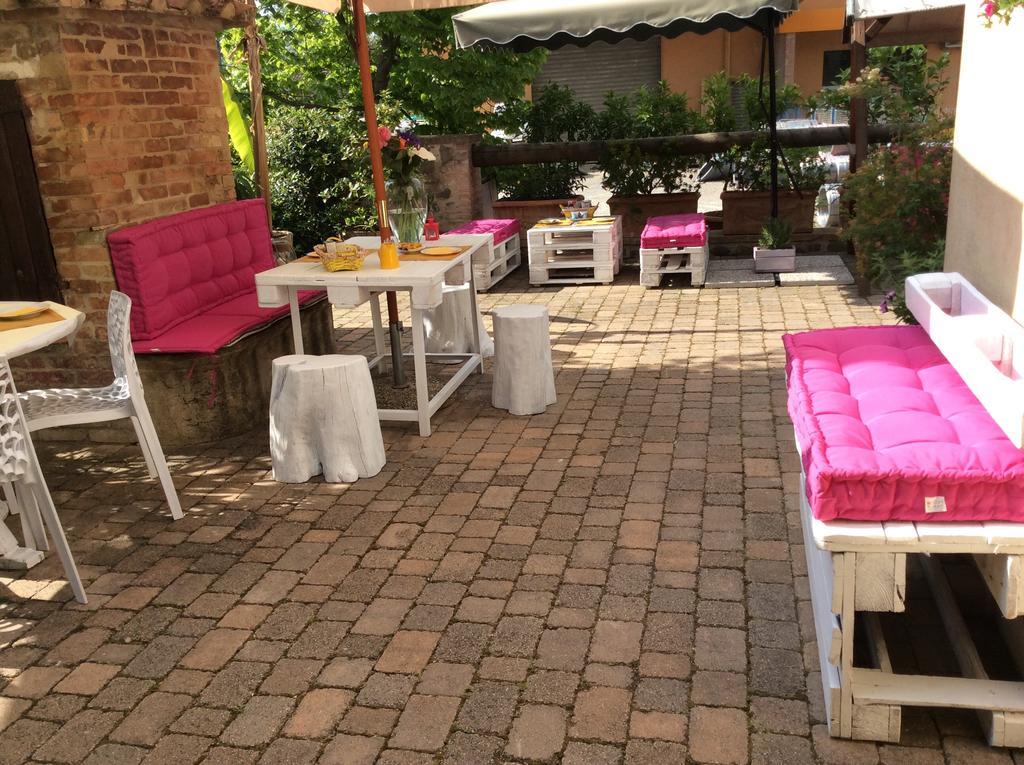 Giannetti Bed & Breakfast Poggio alle Mura Exterior photo